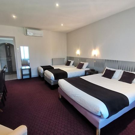 Logis Hotel Le Cerf Briare Exteriör bild