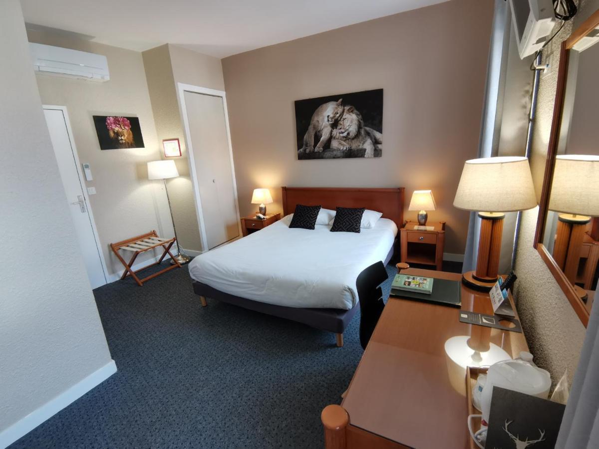 Logis Hotel Le Cerf Briare Exteriör bild