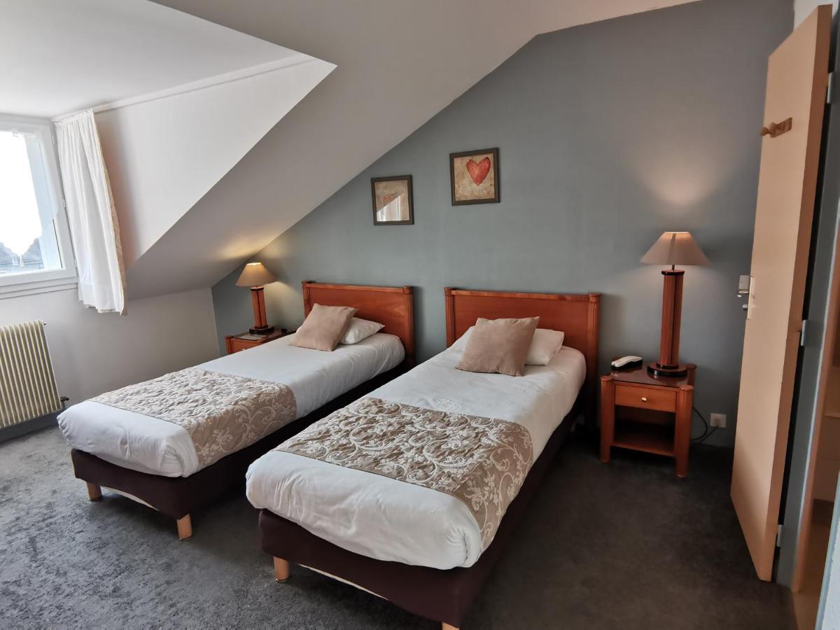 Logis Hotel Le Cerf Briare Exteriör bild